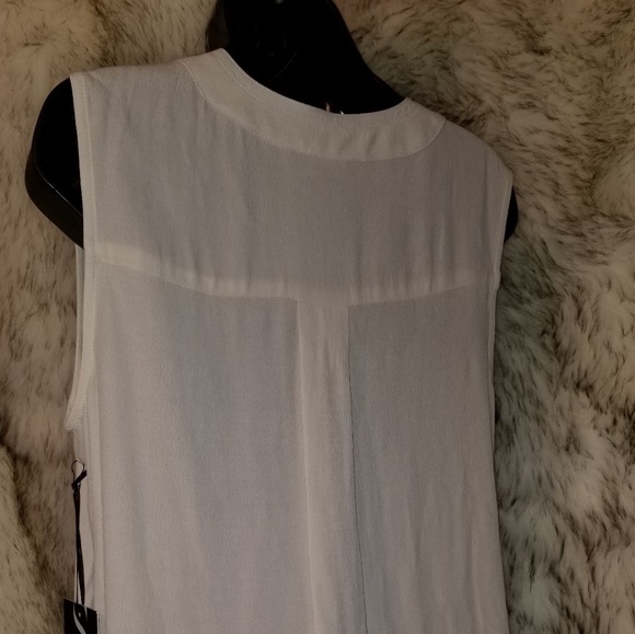 Vera Wang  Top Beautiful Blouse  NWT camisole - Picture 6 of 7